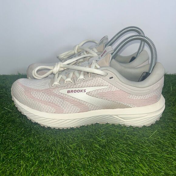 Brooks Women's Revel 7 Running shoes size 6.5 - Picture 1 of 7